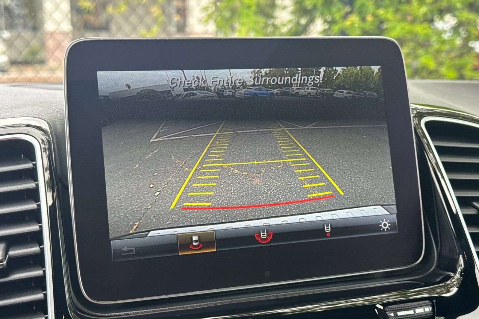 Used 2019 Mercedes-Benz GLE 400 4MATIC image 20
