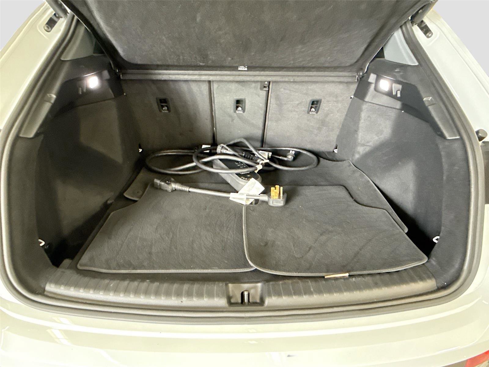 Certified 2023 Audi Q4 e-tron Premium Plus w/ Premium Plus RWD image 27