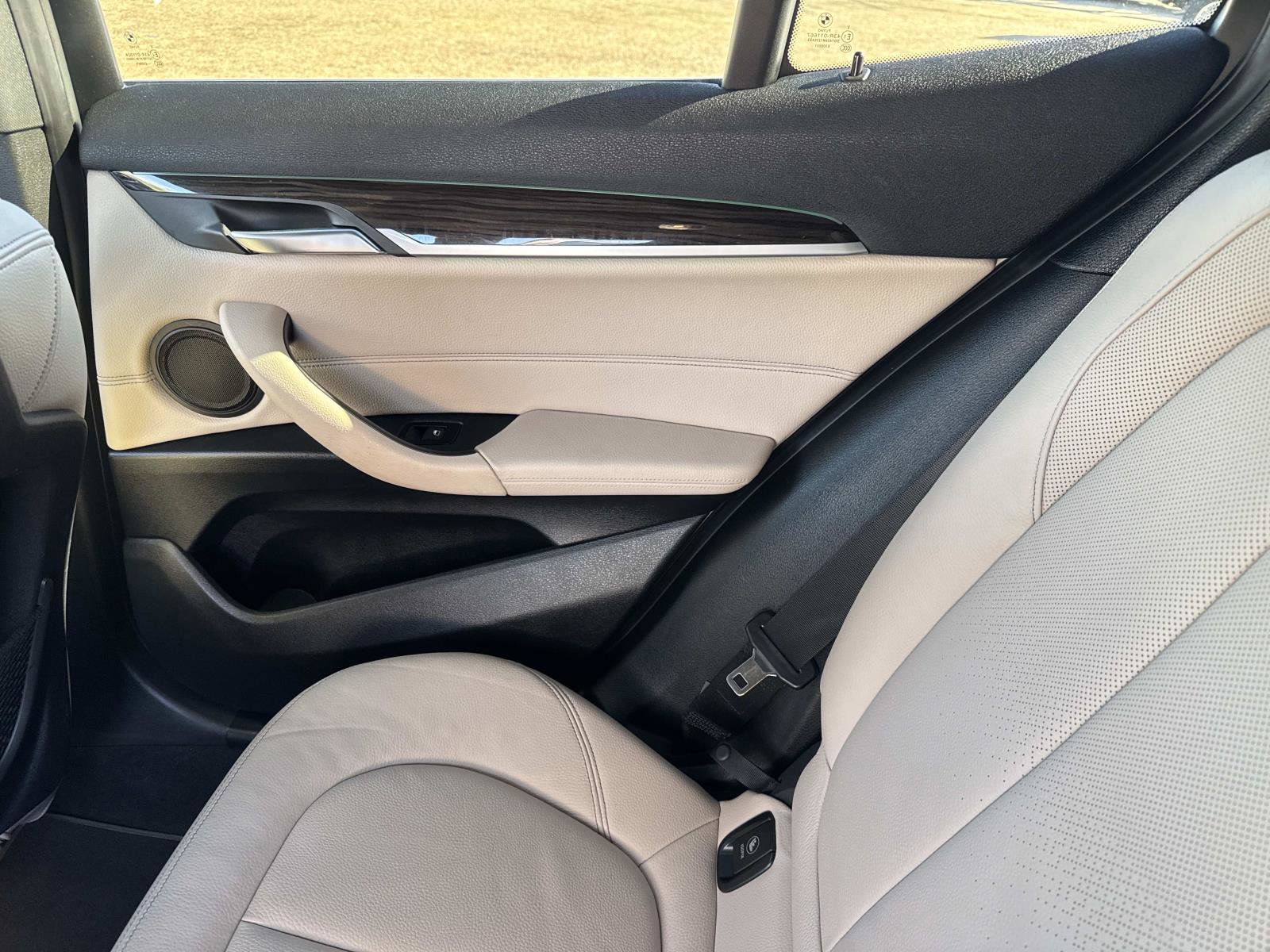 Used 2022 BMW X2 xDrive28i w/ Premium Package image 16