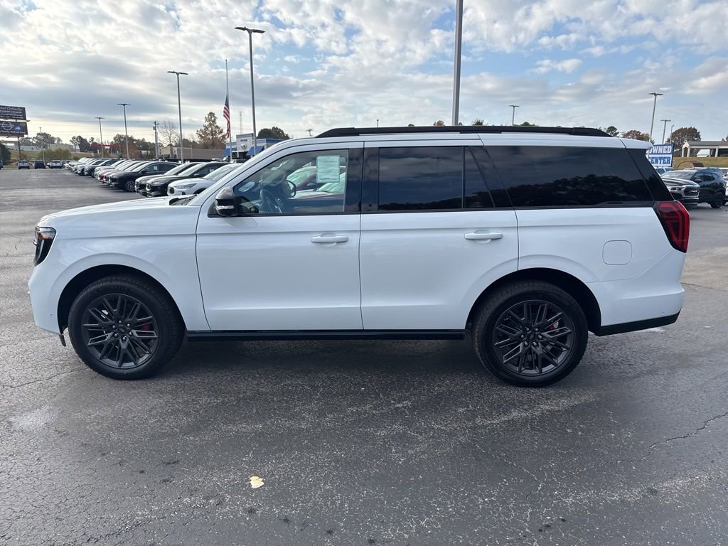 New 2025 Ford Expedition Platinum w/ Stealth Performance Package image 13
