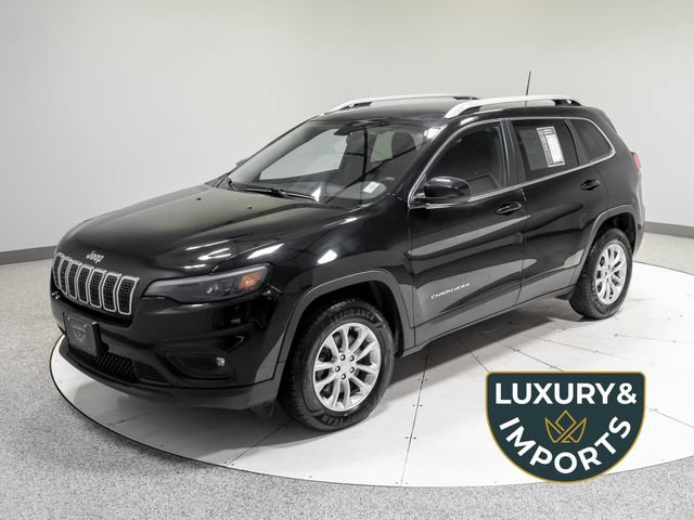 Used 2019 Jeep Cherokee Latitude w/ Popular Appearance Group AWD/4WD image 1