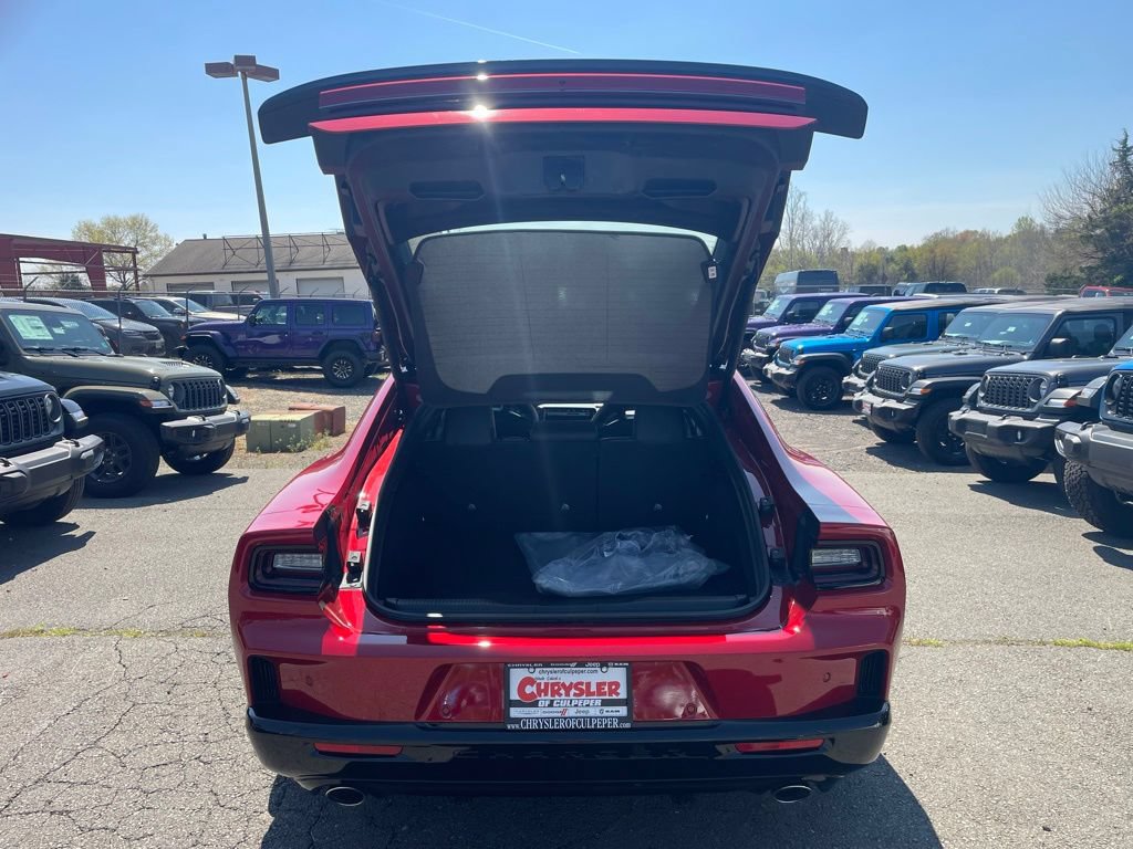 New 2026 Dodge Charger R/T AWD/4WD image 12
