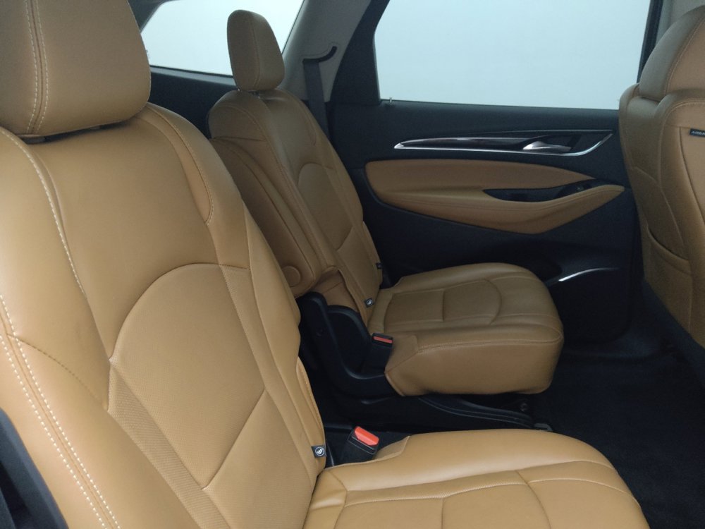 Used 2018 Buick Enclave Essence AWD/4WD image 19
