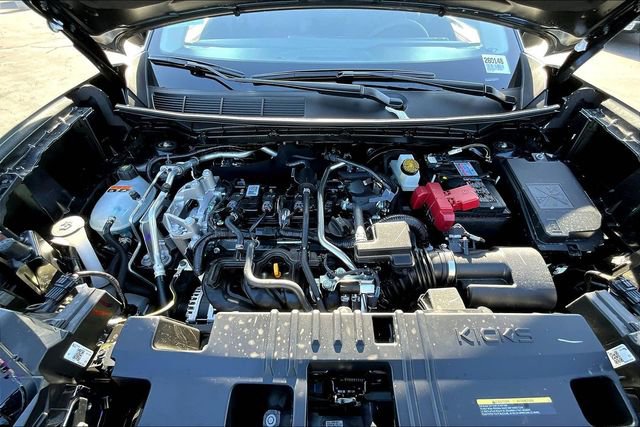 New 2026 Nissan Kicks SR image 11