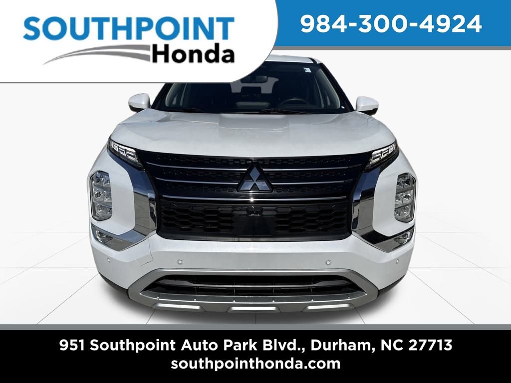 Used 2022 Mitsubishi Outlander SE video 2