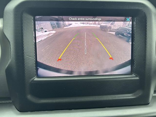 Used 2022 Jeep Wrangler Sport S image 32