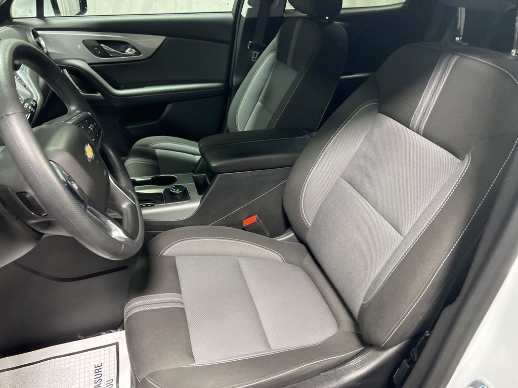 Used 2025 Chevrolet Blazer LT image 20