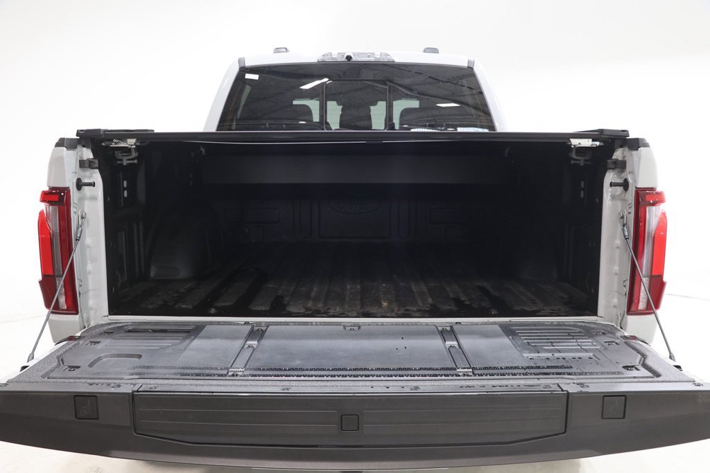 Used 2026 Ford F150 Raptor AWD/4WD image 34