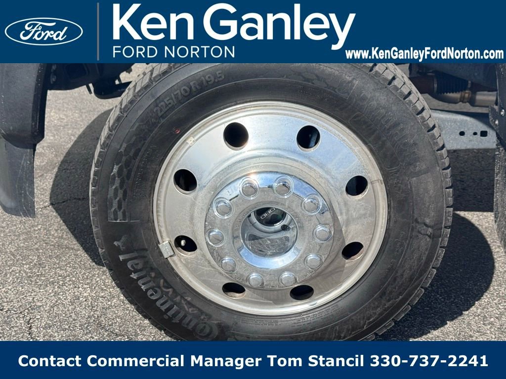 Used 2024 Ford F550 4x4 Crew Cab Super Duty image 17