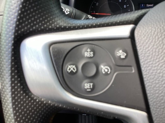 Used 2024 GMC Terrain SLE image 27