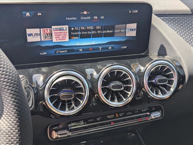 New 2026 Mercedes-Benz GLA 35 AMG 4MATIC image 11