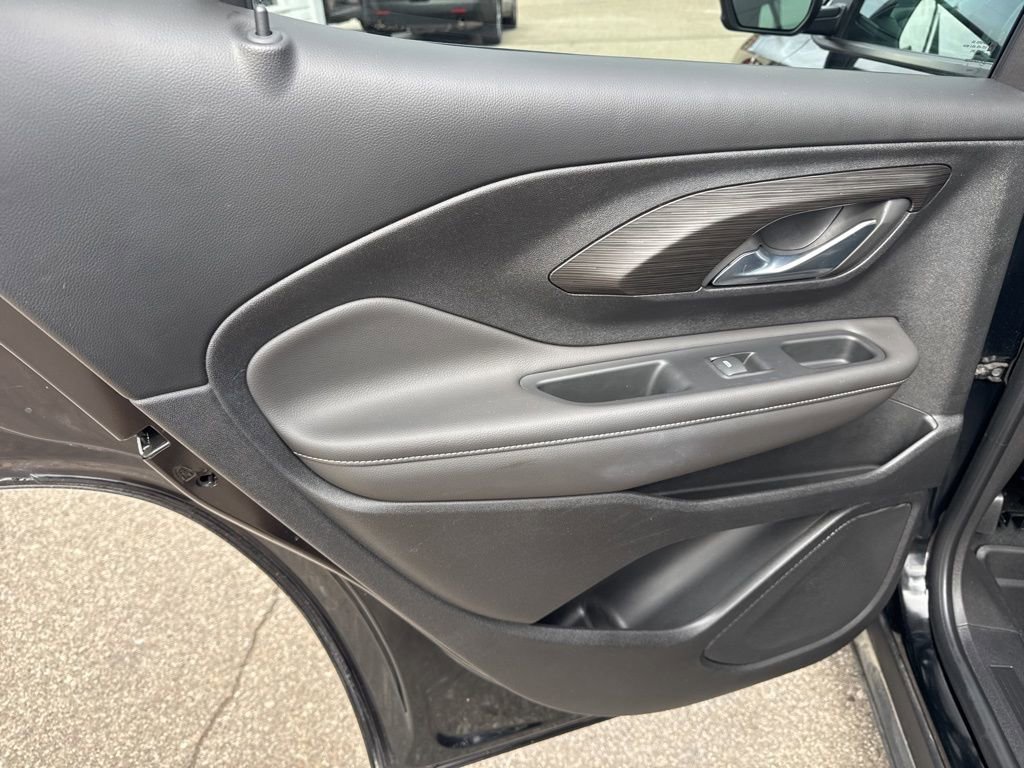 Certified 2023 GMC Terrain SLT w/ LPO, Floor Liner Package image 32
