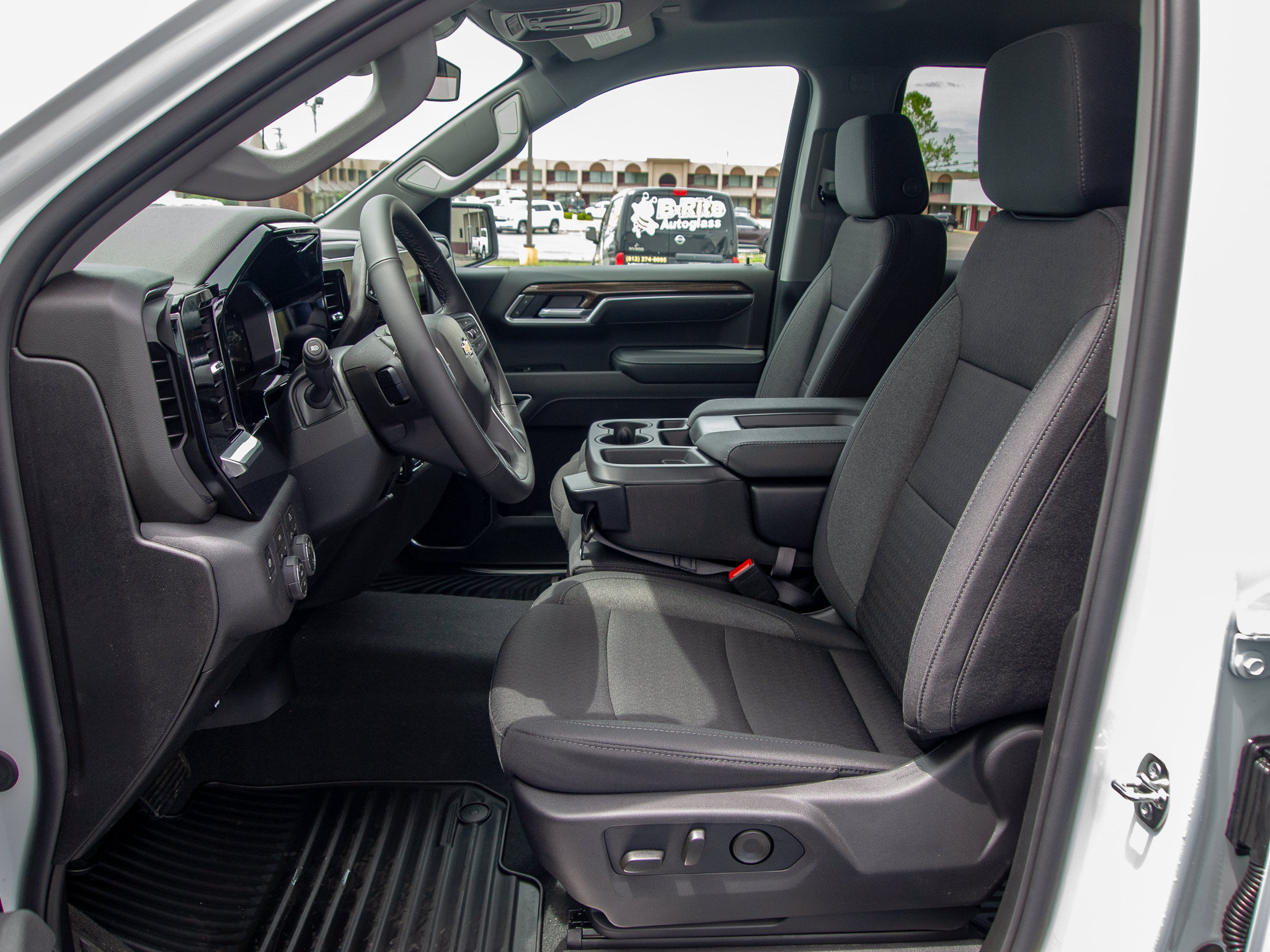 New 2026 Chevrolet Silverado 1500 LT AWD/4WD image 12
