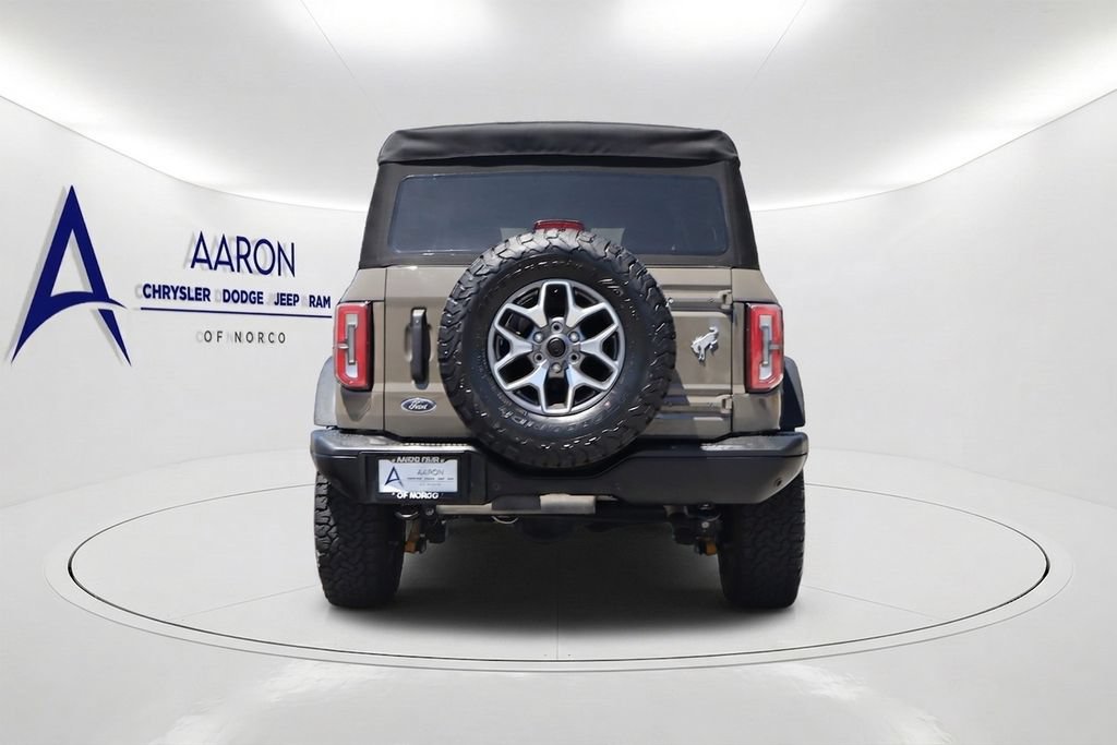 Used 2025 Ford Bronco Badlands AWD/4WD image 5