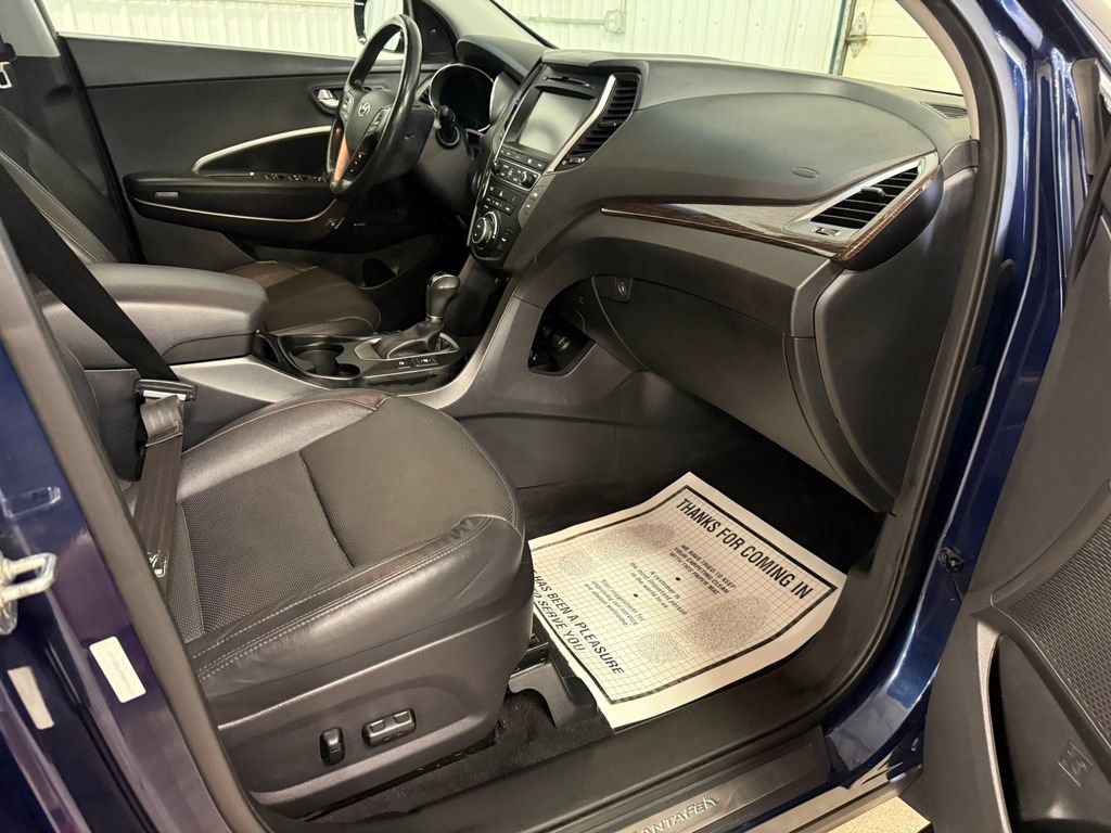 Used 2017 Hyundai Santa Fe Sport AWD/4WD image 31