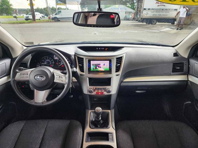 Used 2010 Subaru Legacy 2.5i AWD/4WD image 18