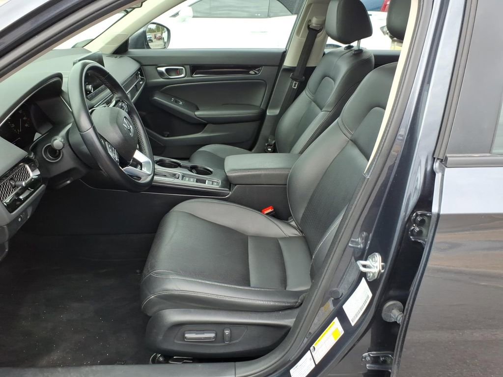 Used 2024 Honda Civic EX-L image 13