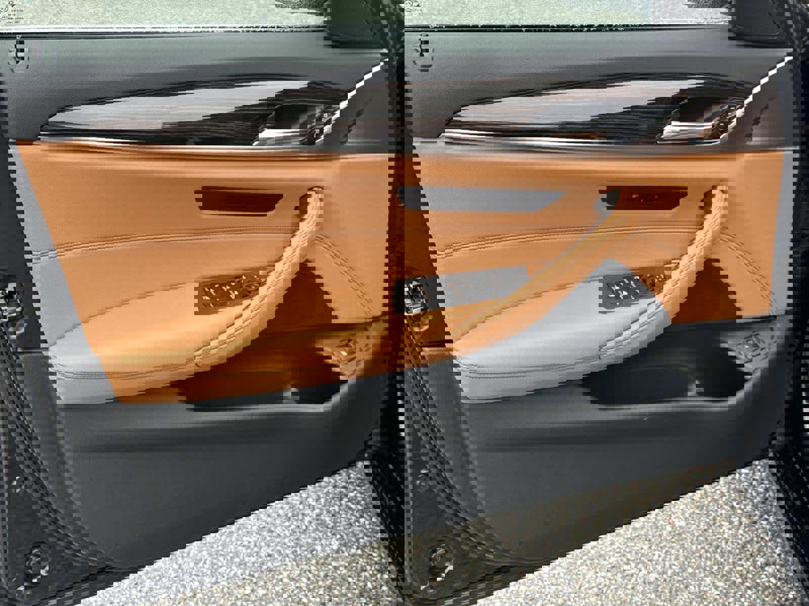 Used 2022 BMW 530i xDrive w/ Convenience Package image 26