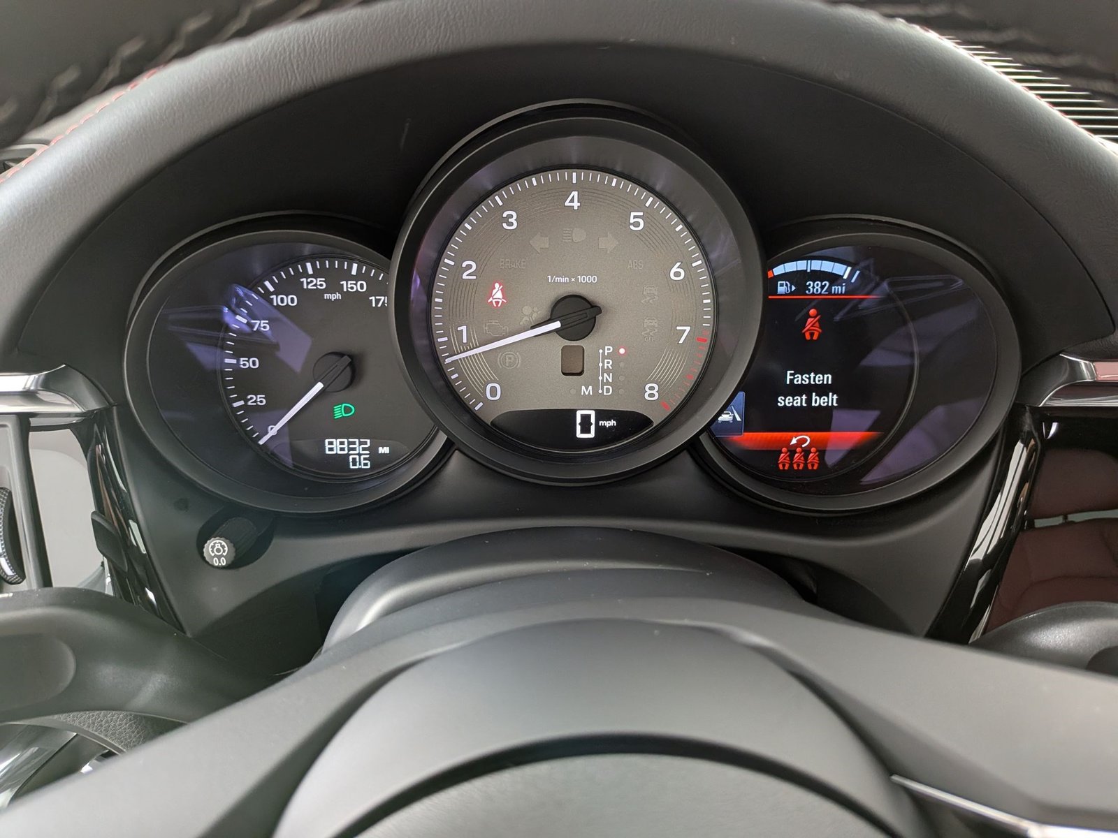 Certified 2025 Porsche Macan S AWD/4WD image 16
