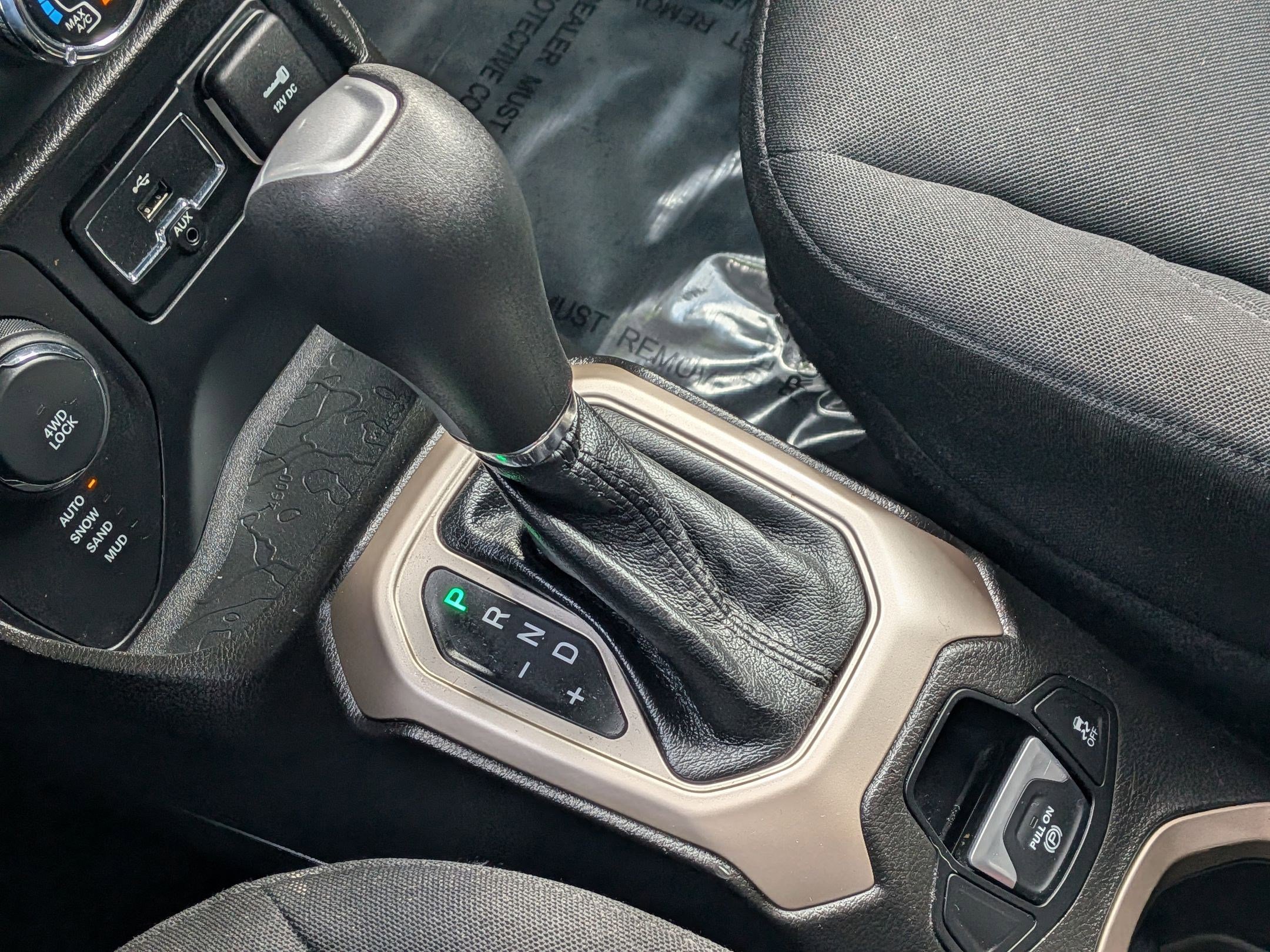 Used 2017 Jeep Renegade Sport w/ Power & Air Group image 25