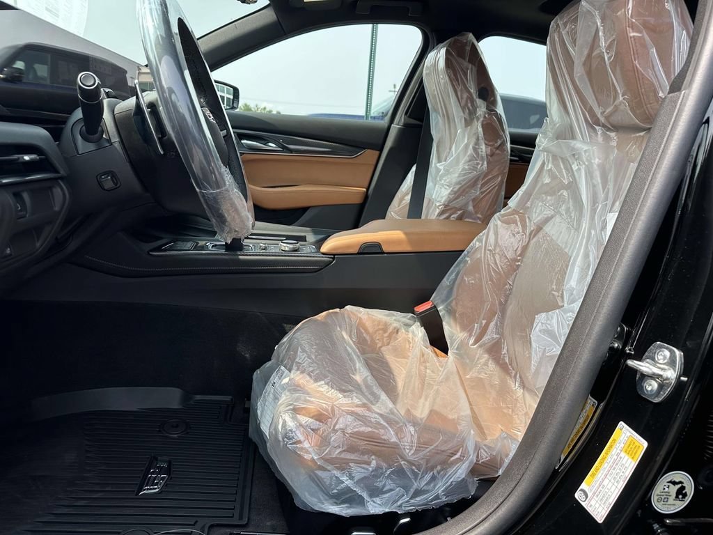 New 2026 Cadillac CT5 Premium Luxury w/ Platinum Package RWD image 8