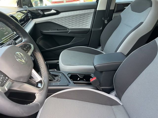Used 2023 Volkswagen Taos S image 9