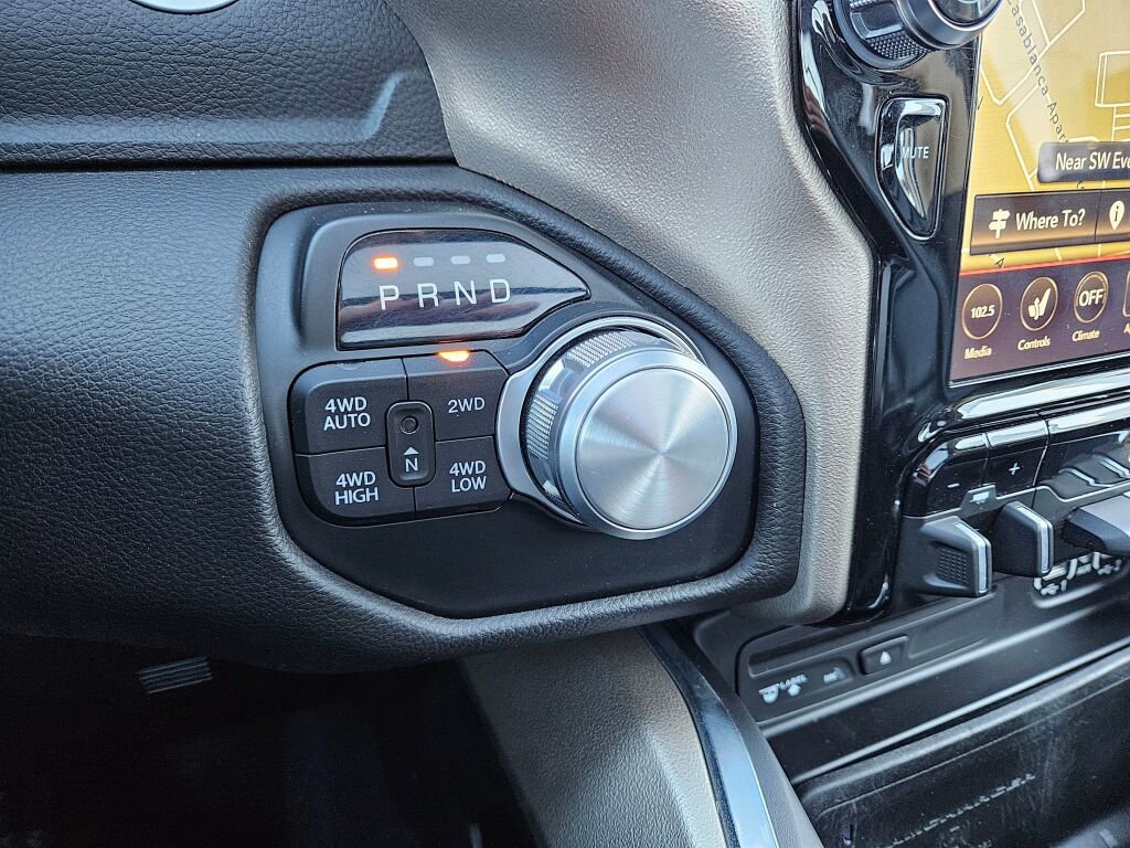 Used 2019 RAM 1500 Laramie image 25