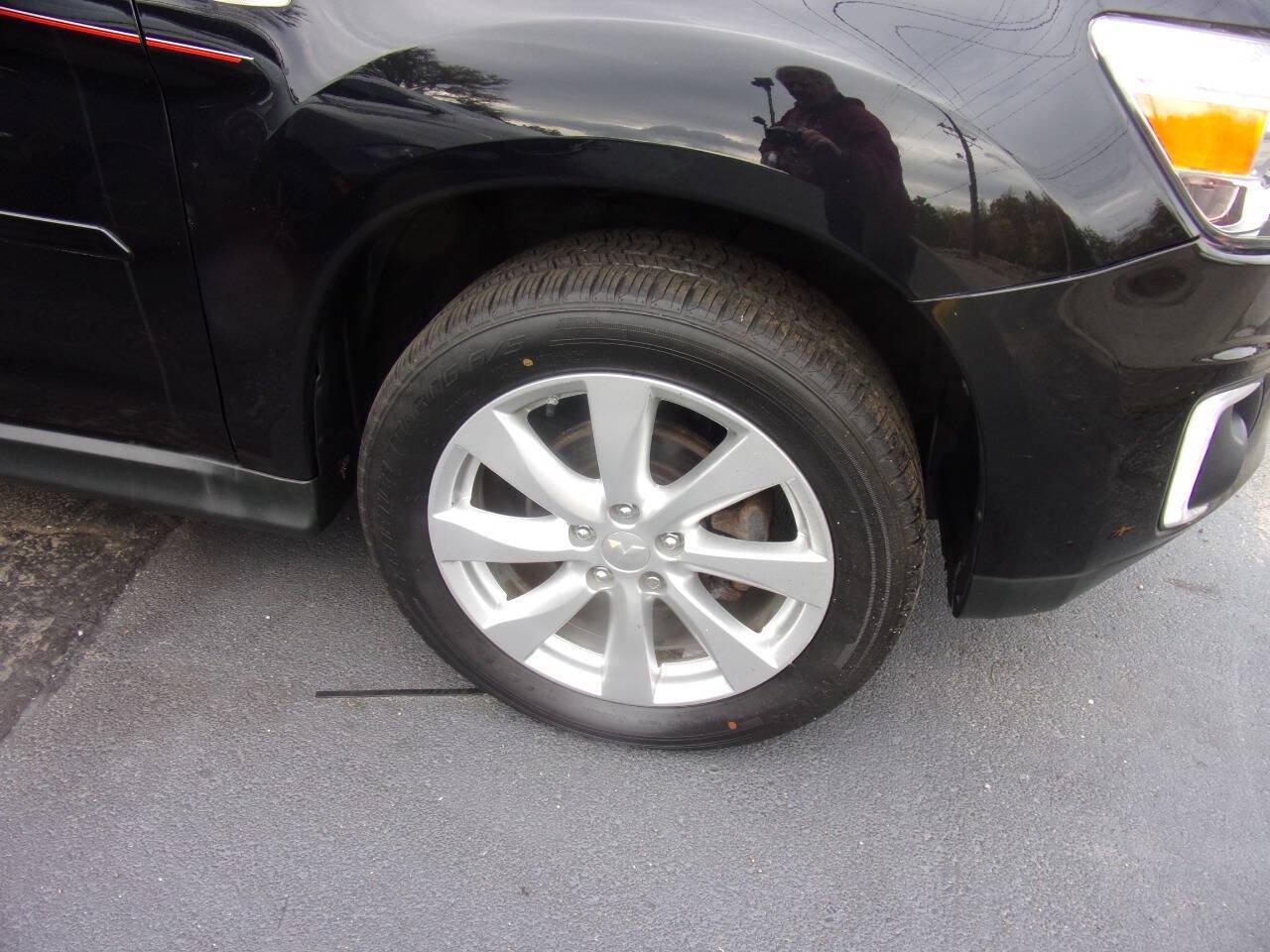 Used 2015 Mitsubishi Outlander Sport SE AWD/4WD image 10