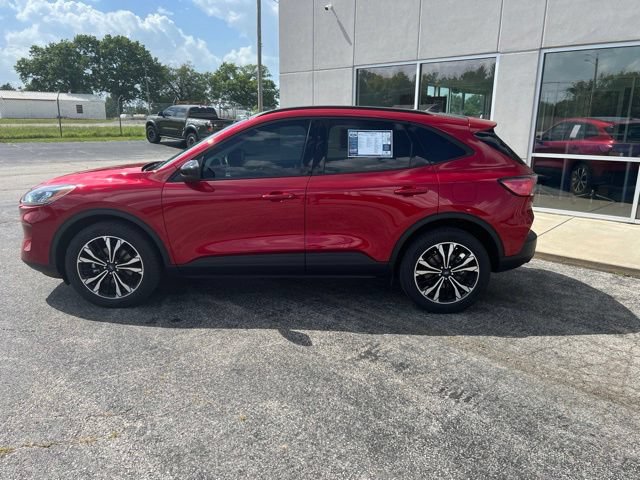 Used 2022 Ford Escape SEL w/ SEL Stealth AWD Package image 8