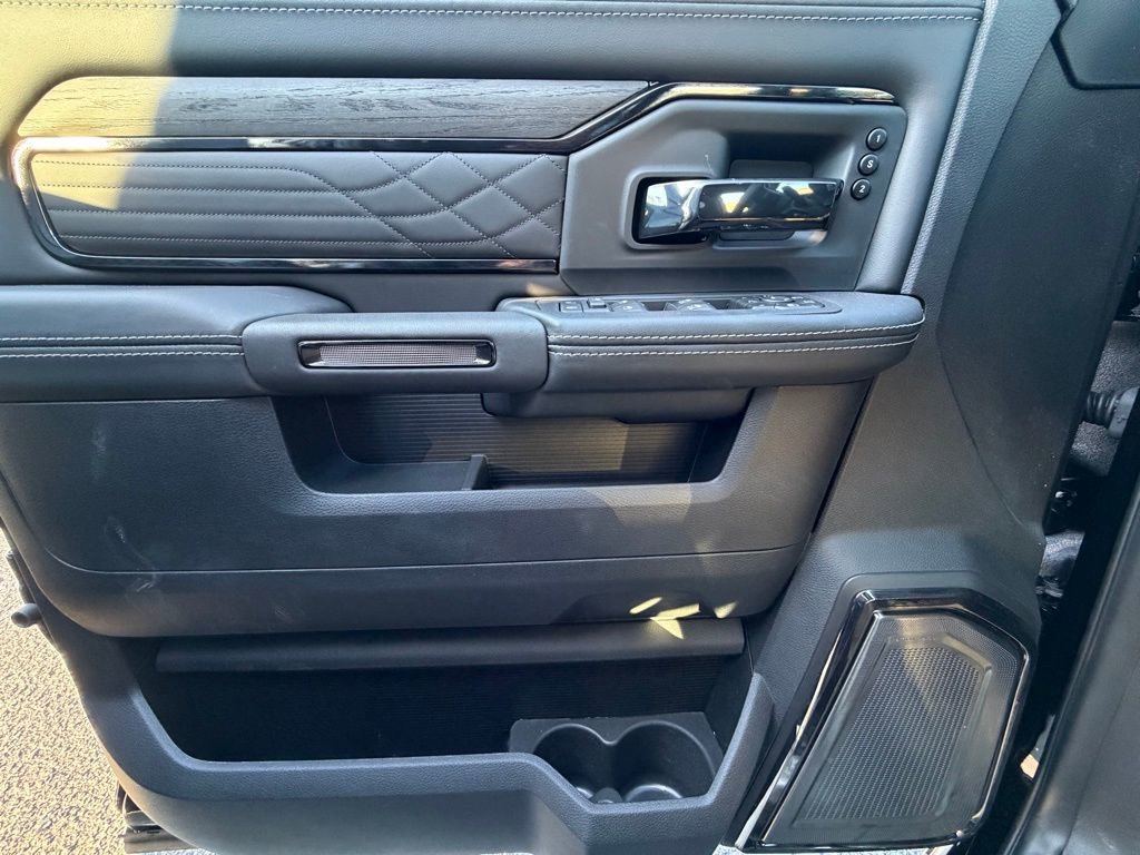 New 2026 RAM 2500 Limited image 25