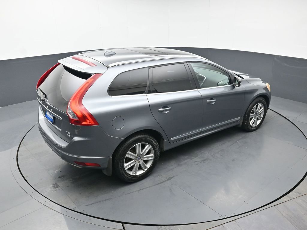 Used 2017 Volvo XC60 T5 Inscription w/ Preferred Option Package image 42