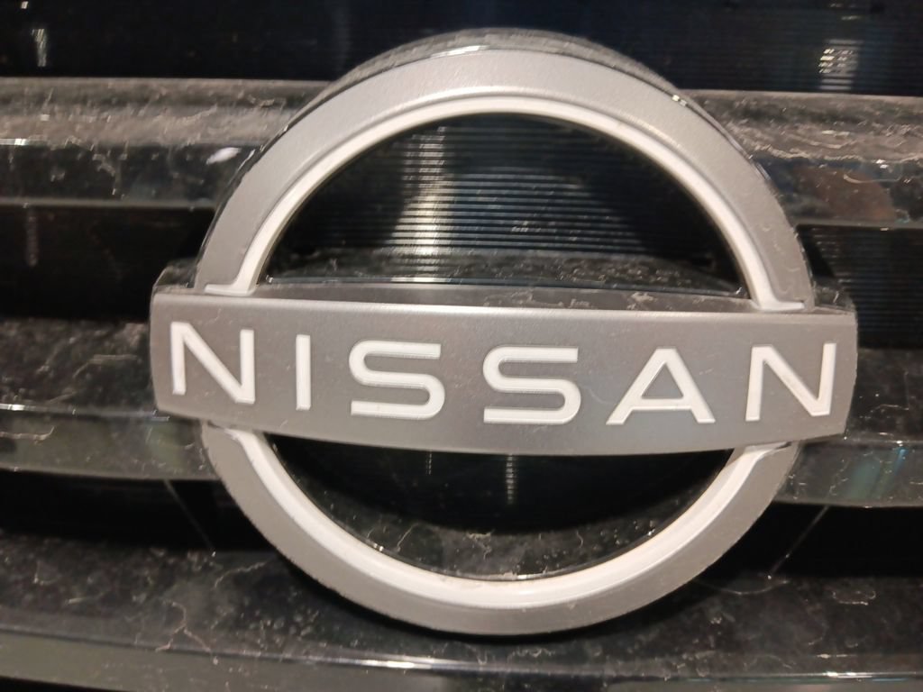 Used 2024 Nissan Pathfinder SL AWD/4WD image 10