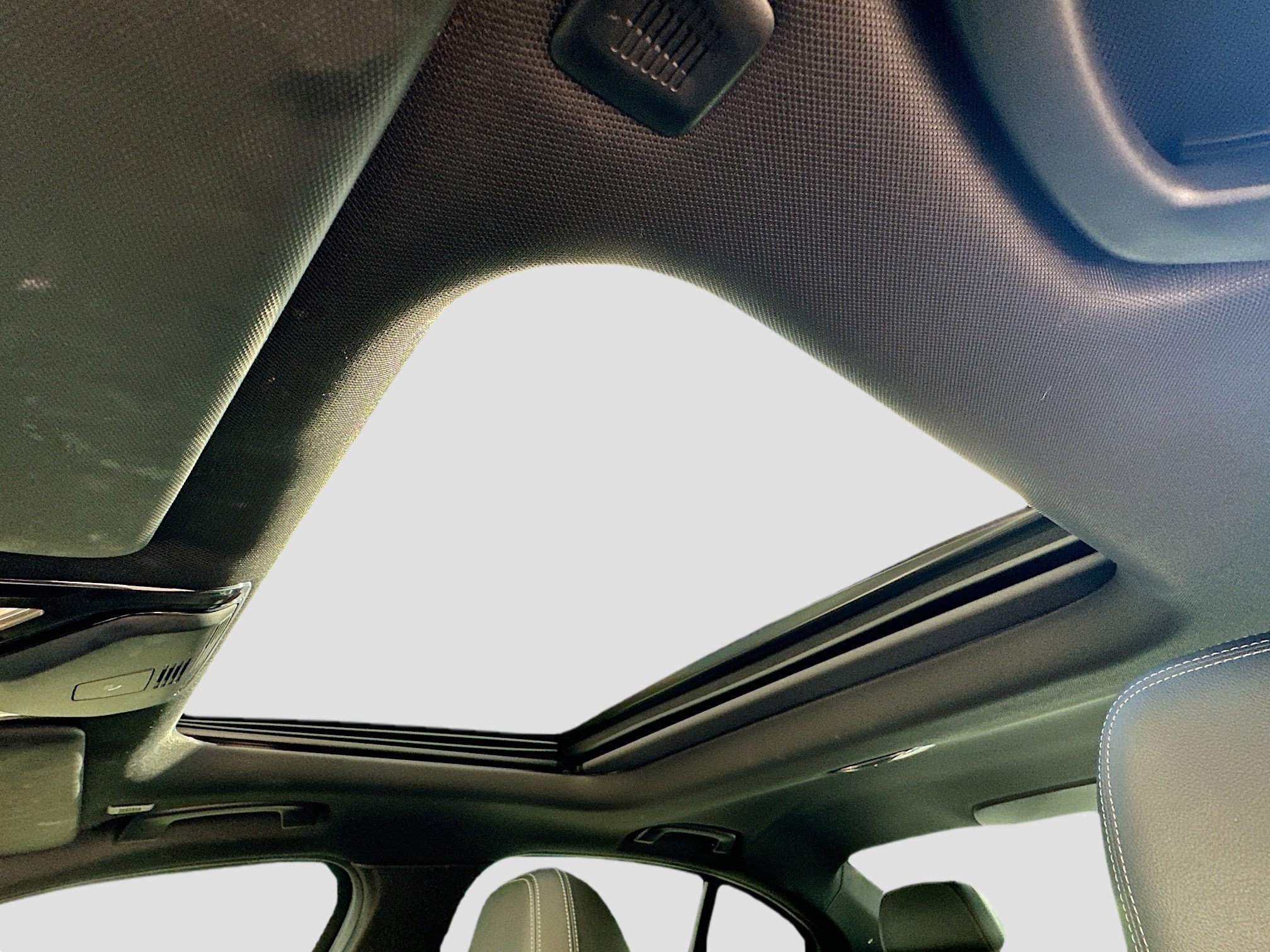 Used 2023 BMW 330i xDrive Sedan w/ Premium Package image 20