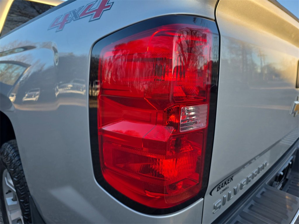 Used 2017 Chevrolet Silverado 1500 LT w/ All Star Edition image 32