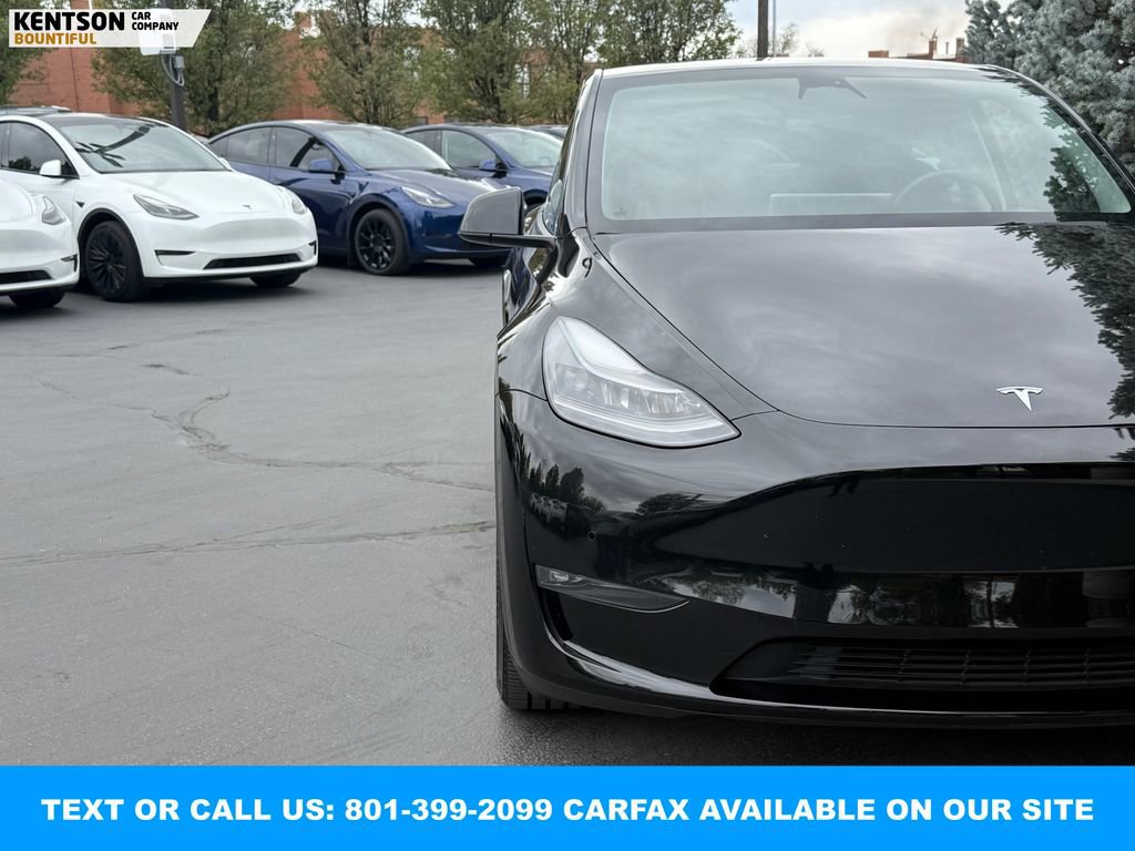 Used 2022 Tesla Model Y Performance AWD/4WD image 12