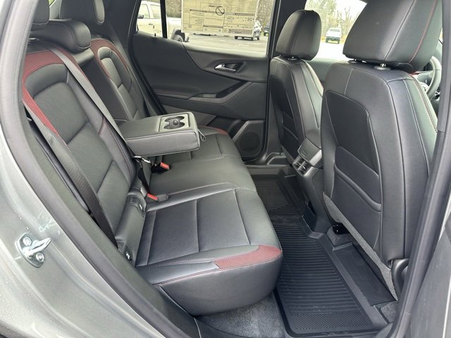New 2026 Chevrolet Equinox RS w/ LPO, Floor Liner Package image 26