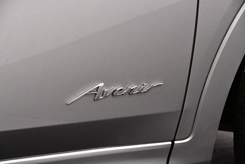 Used 2025 Buick Envista Avenir FWD image 13