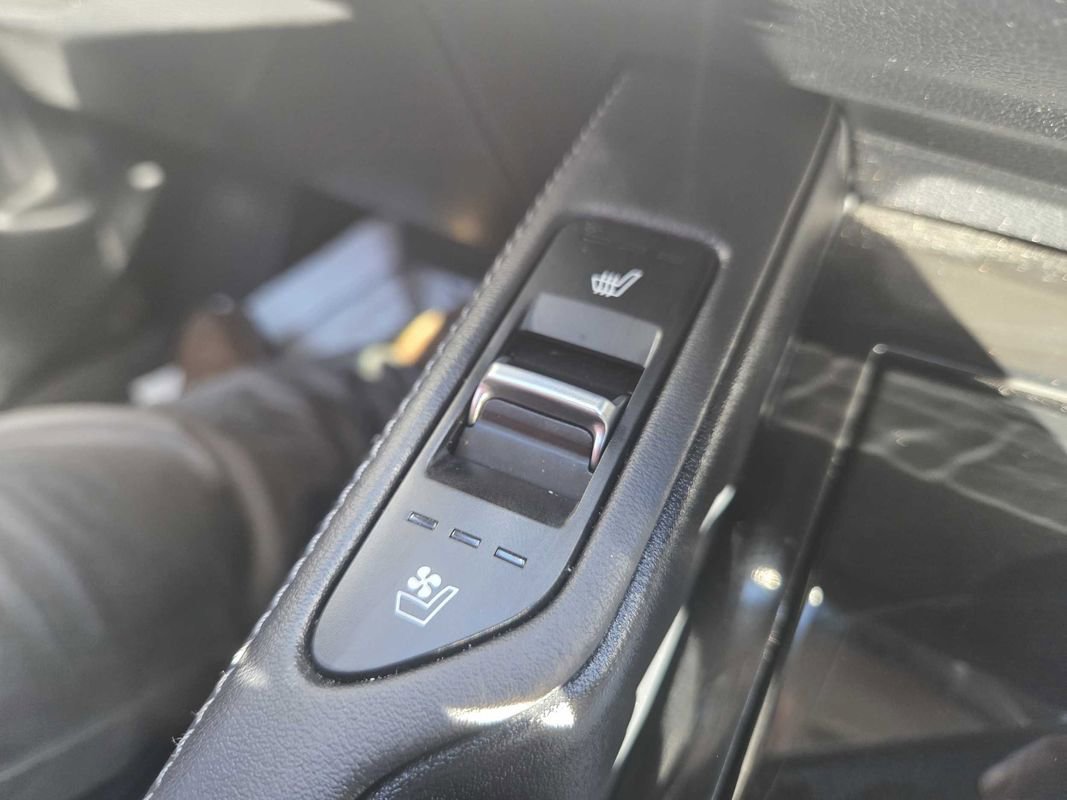 Used 2020 Kia Telluride EX w/ Towing Package image 31