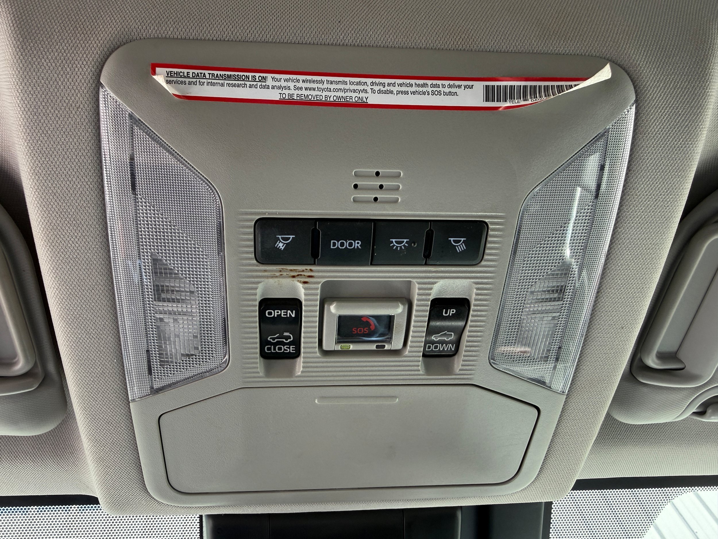 Certified 2022 Toyota RAV4 Limited w/ Limited Grade Weather Package AWD/4WD image 31