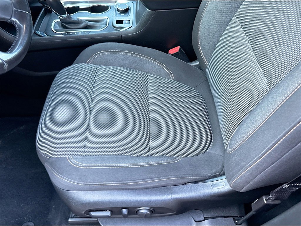 Used 2018 Chevrolet Traverse LT image 21