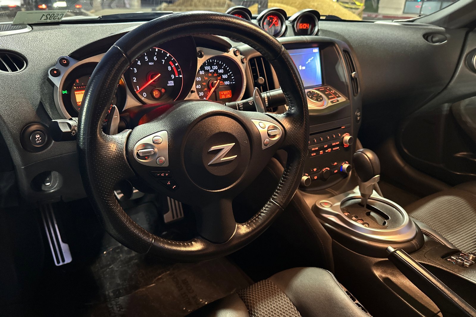 Used 2018 Nissan 370Z Touring image 12