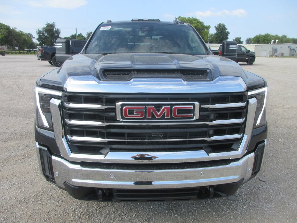 New 2026 GMC Sierra 2500 SLE w/ SLE Value Package; AWD/4WD image 12