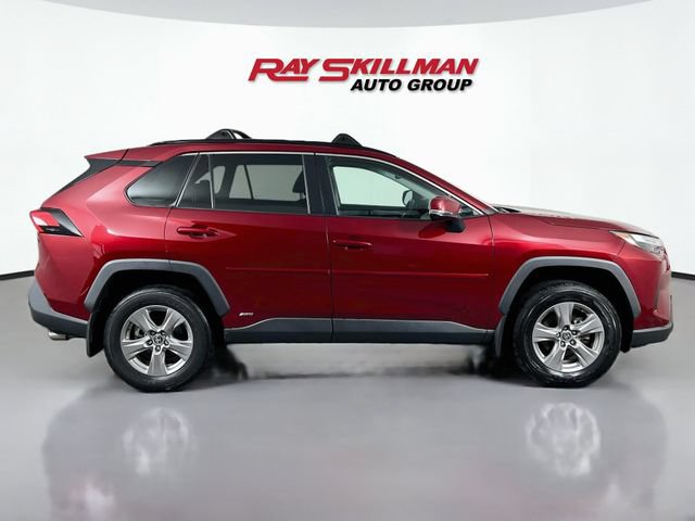 Used 2023 Toyota RAV4 XLE w/ Convenience Package AWD/4WD image 8