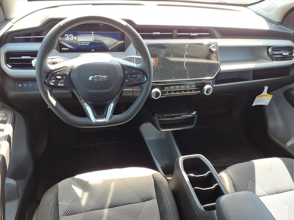 New 2027 Chevrolet Bolt LT w/ Comfort Package FWD image 20