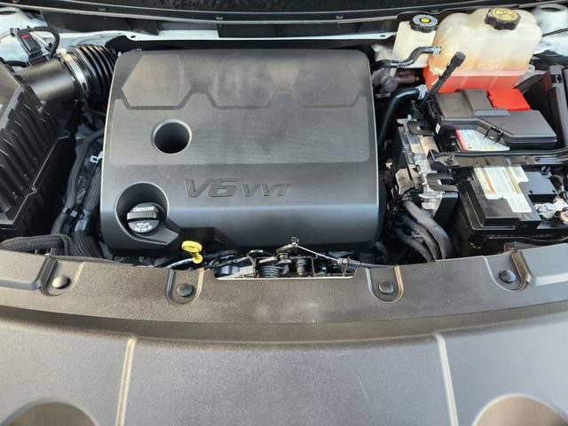 Used 2023 Chevrolet Traverse RS AWD/4WD image 34