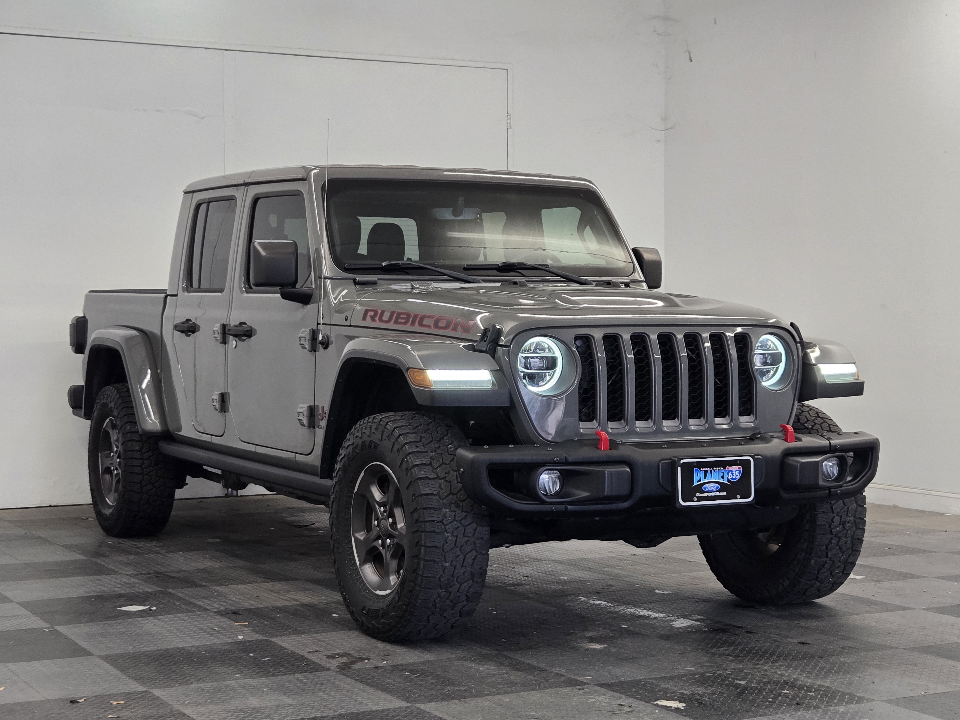 Used 2020 Jeep Gladiator Rubicon AWD/4WD image 2