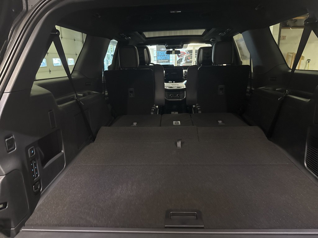 New 2026 Ford Expedition Max Platinum w/ Stealth Performance Package AWD/4WD image 33