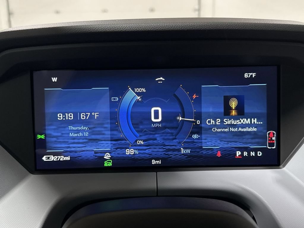 New 2027 Chevrolet Bolt LT w/ Comfort Package FWD image 12