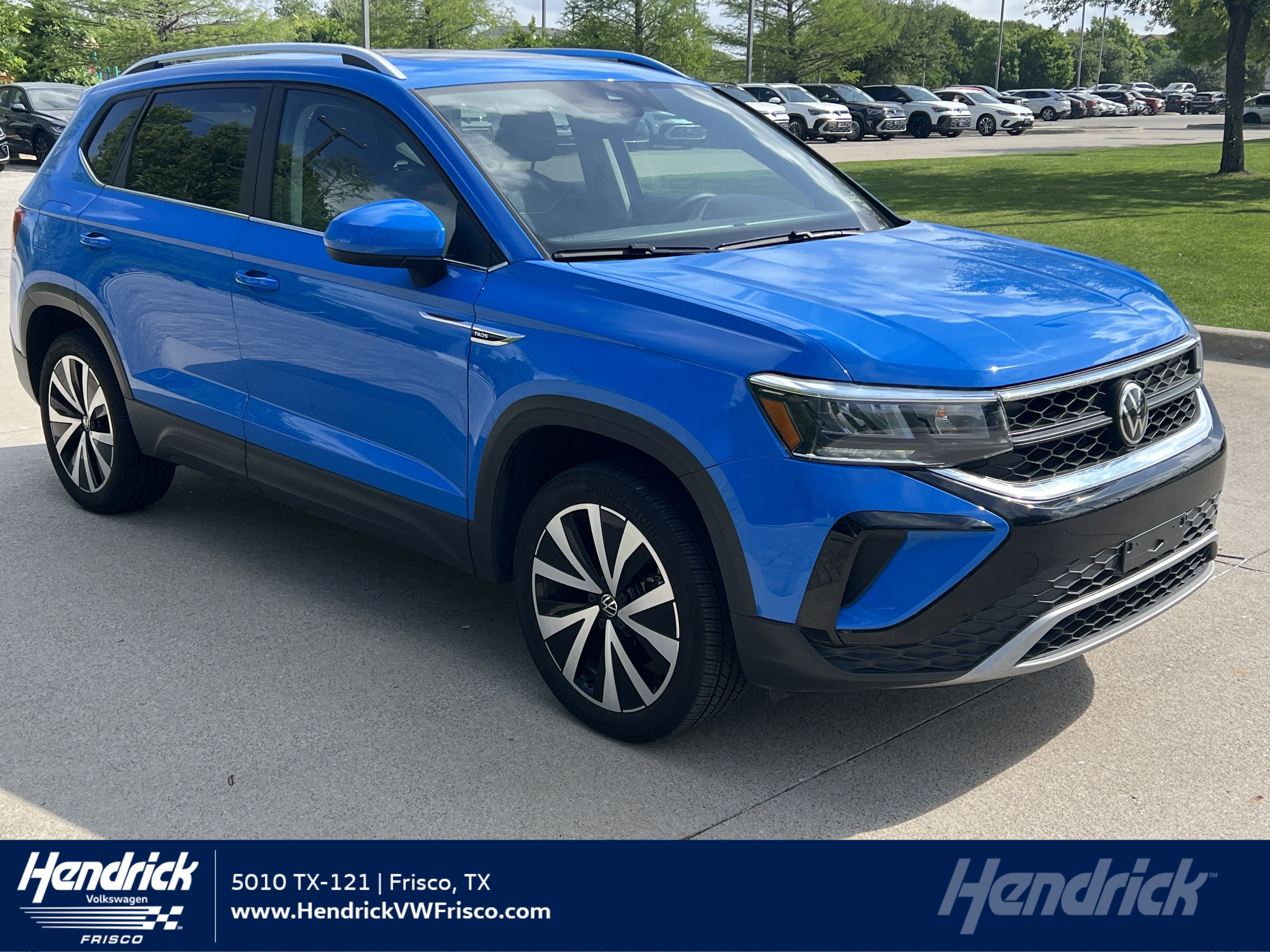 Certified 2023 Volkswagen Taos SE w/ Panoramic Sunroof Package