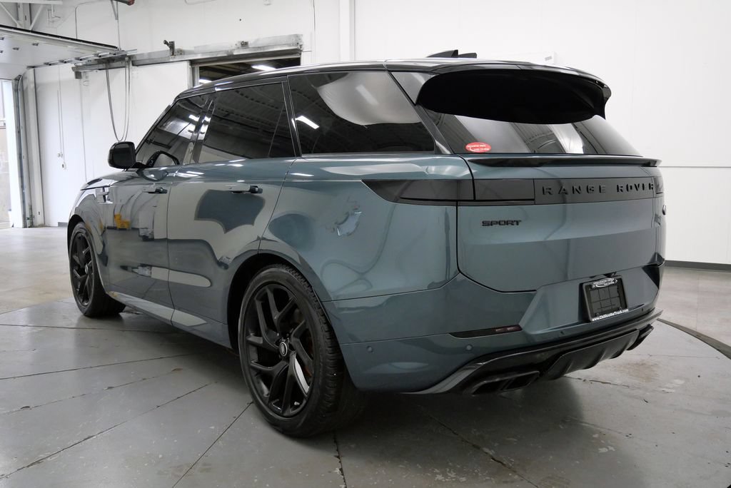 Used 2023 Land Rover Range Rover Sport SE Dynamic AWD/4WD image 5